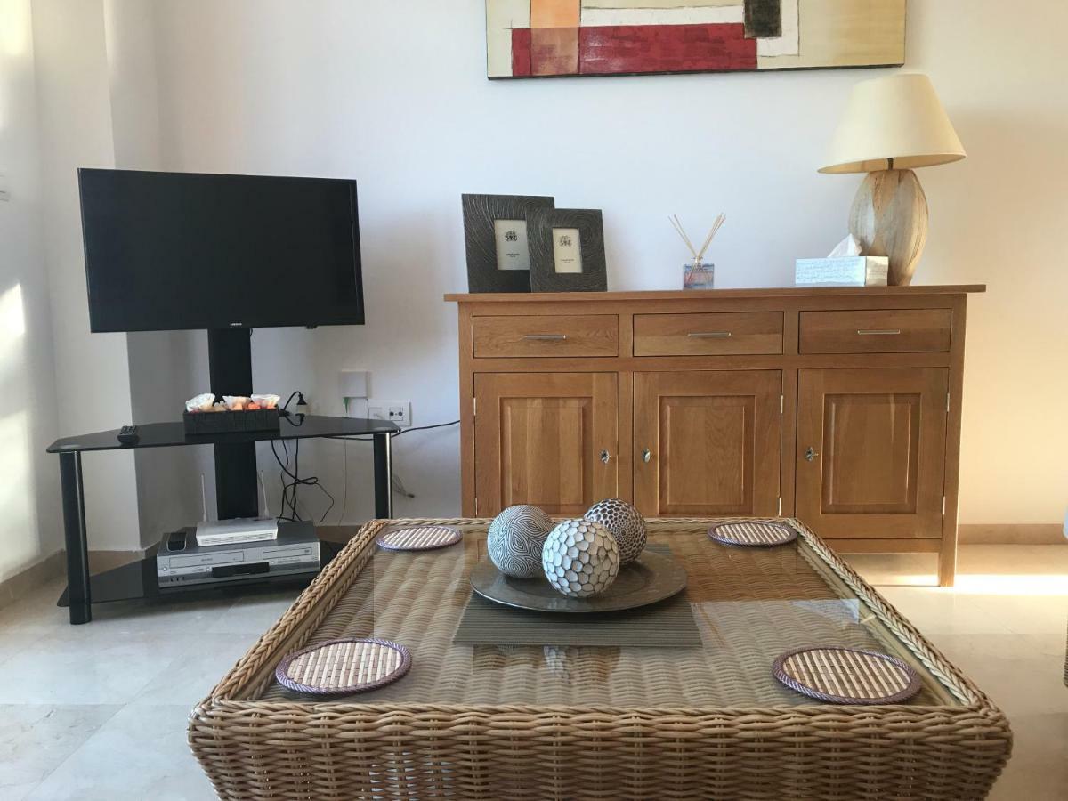 Casa Del Duke Apartment กาซาเรส ภายนอก รูปภาพ